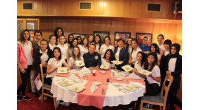 Chef, High School Students Visit Le Piment Rouge
