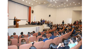 Selin Sayek Böke Comes “Home” to Give Talk at Bilkent